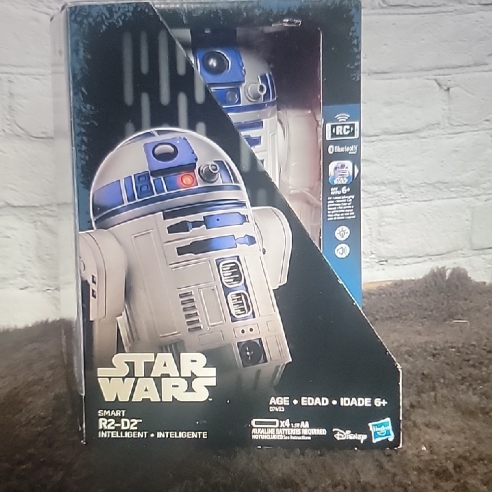 Star Wars R2-D2 Collectible - Picture 2 of 9